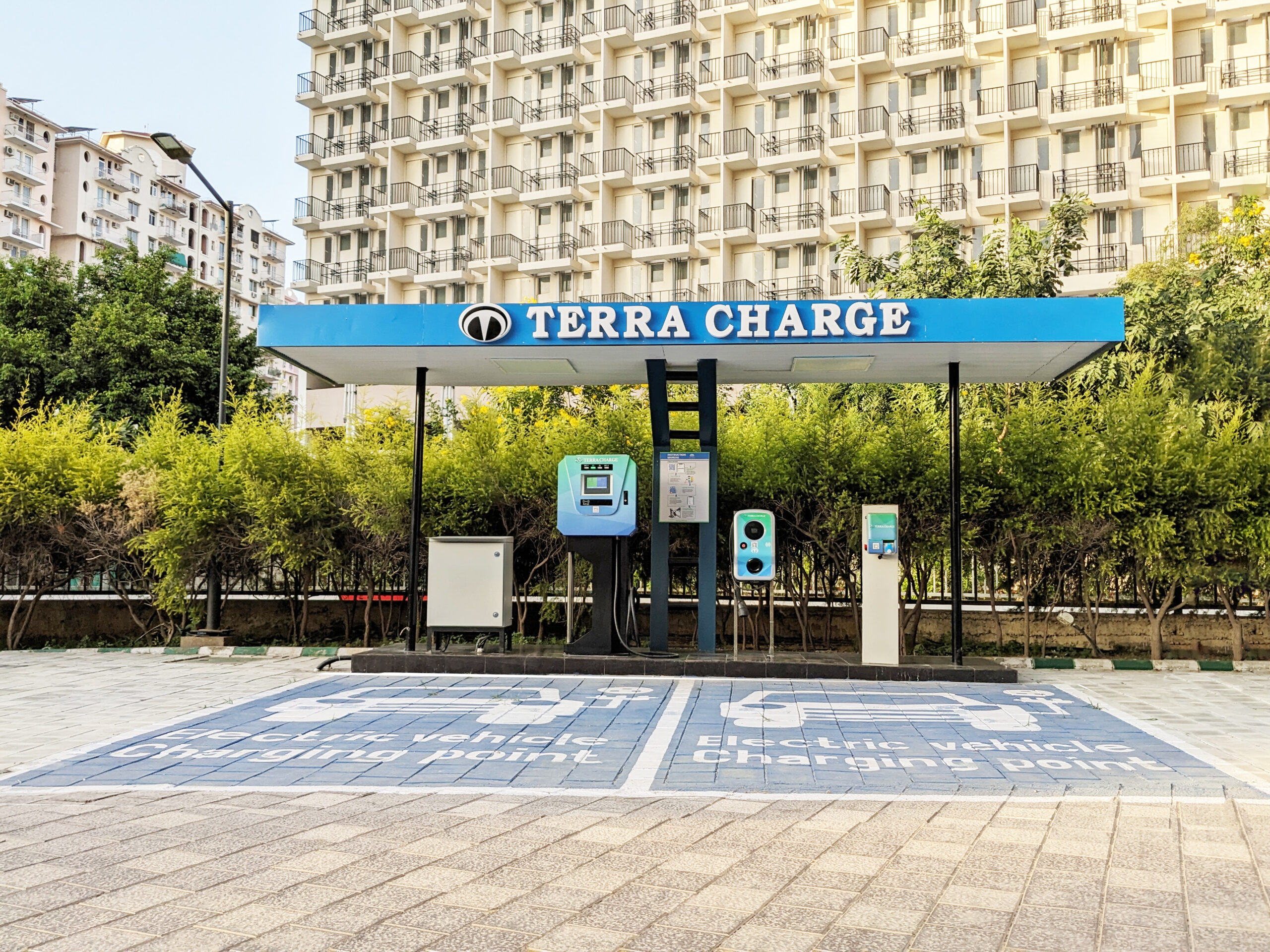 How much is the cost involved in setting up an EV charging station?